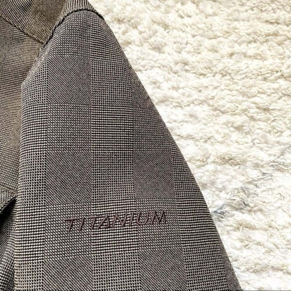 Columbia Titanium Waterproof Belted Jacket with Detachable Hood Size S - Picture 7 of 14